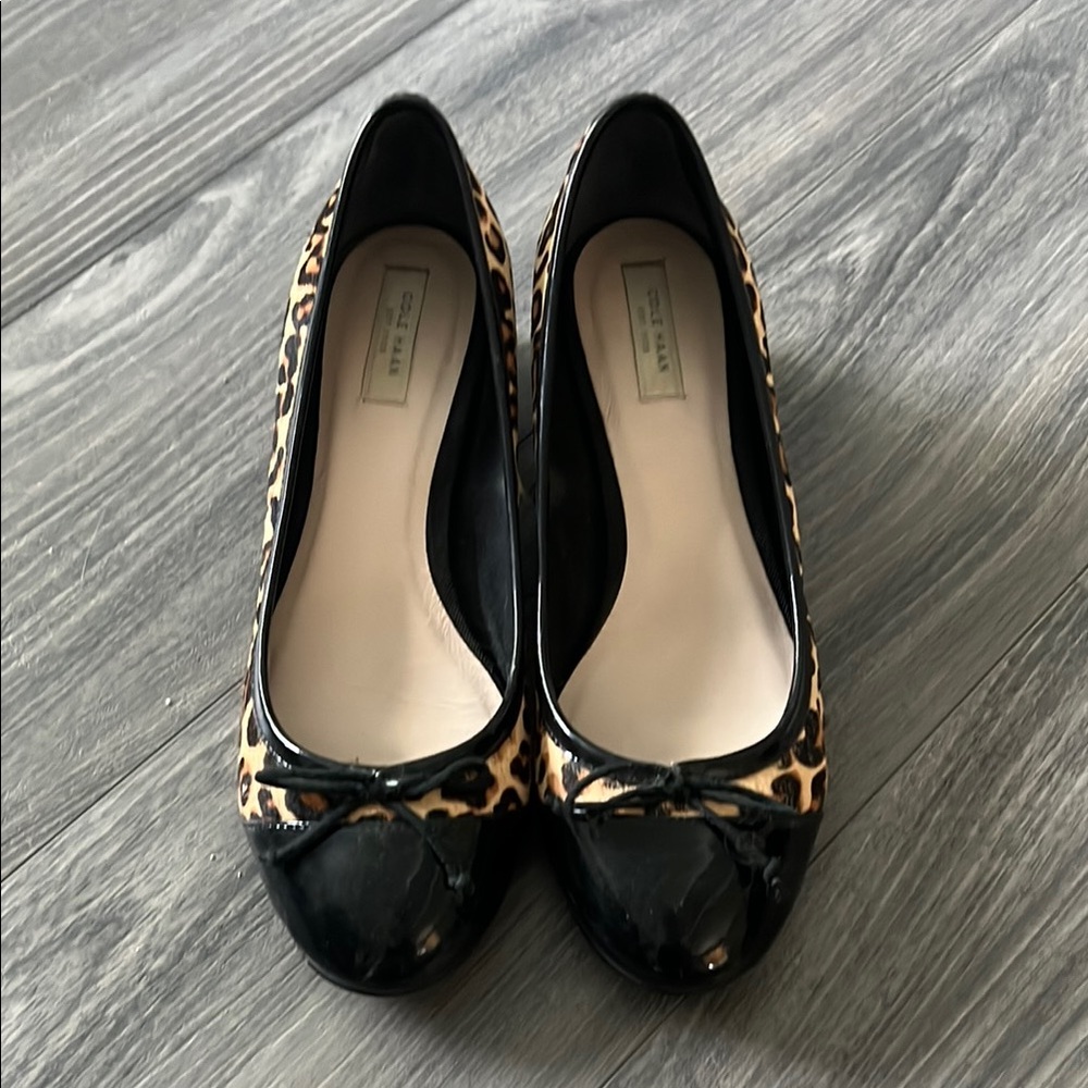 Cole Haan Black and Brown Heels with Sleek Design
